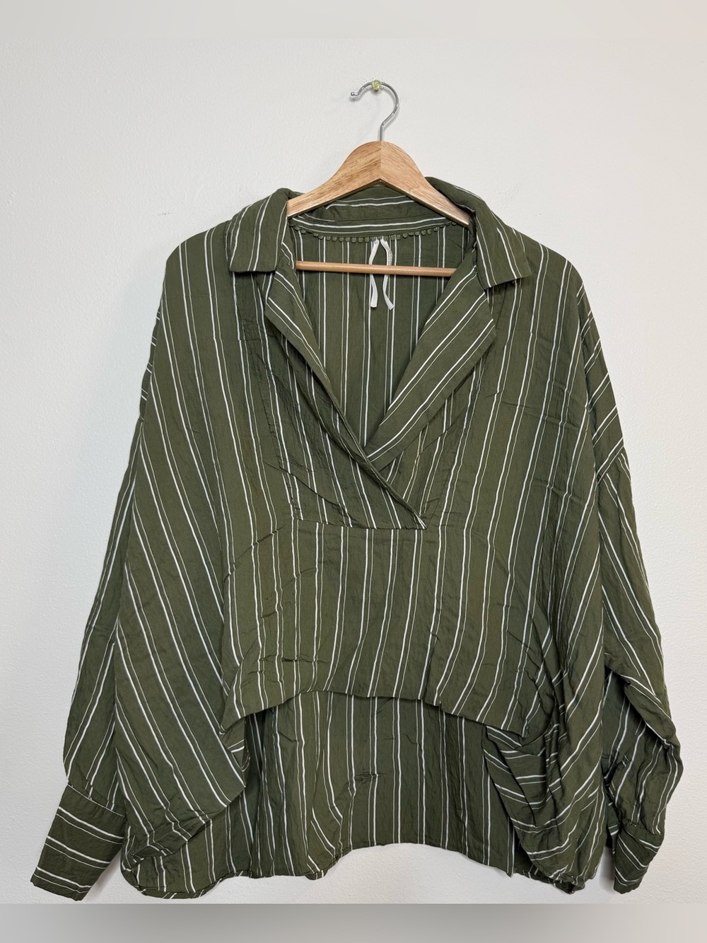 Anthropologie The Dylon Long Sleeve Wide Placket Stripe Blouse Camp Collar top - Picture 2 of 9